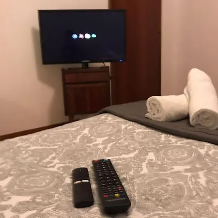 Apartamento Encantador Em Na Av. Central Lägenhet