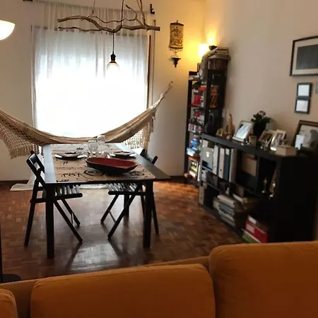 Lägenhet Apartamento Encantador Em Na Av. Central